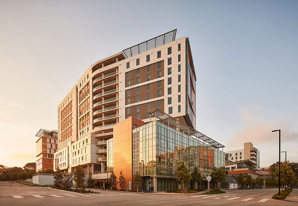 UC San Diego Torrey Pines Living & Learning Neighborhood