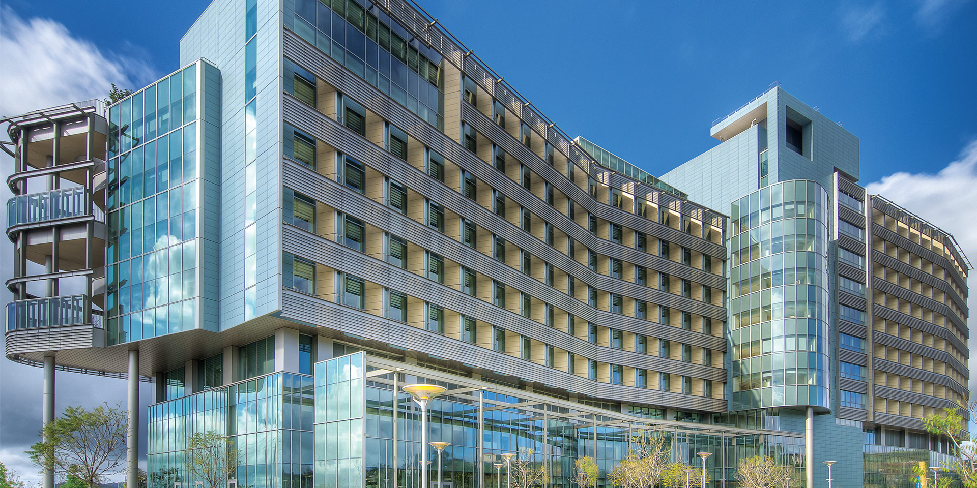 Palomar Medical Center | Solarban® 70XL Clear Glass & Solarban® 60 Clear Glass