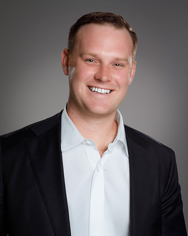 Elliot Adams