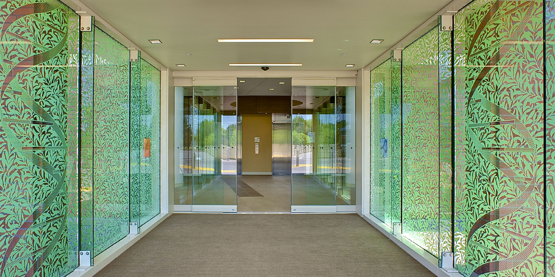 Paul J. Locatelli S.J. Building | Starphire Ultra Clear Glass