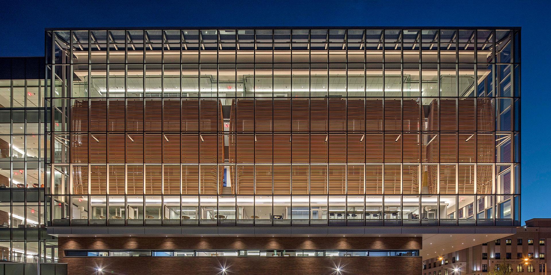 Proyecto University Of Kansas | Vidrio Solarban Acuity
